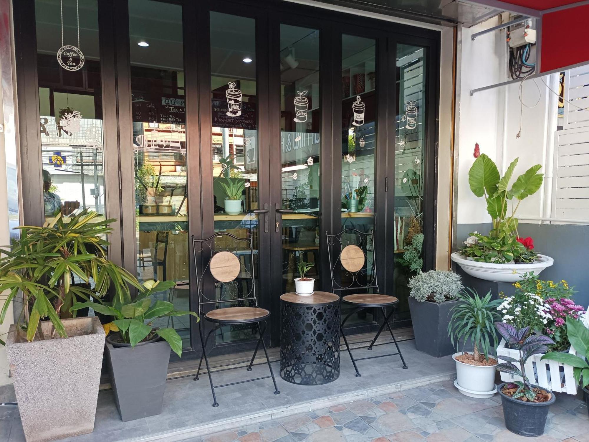Double D Rooms & Cafe Bangkok Exteriér fotografie