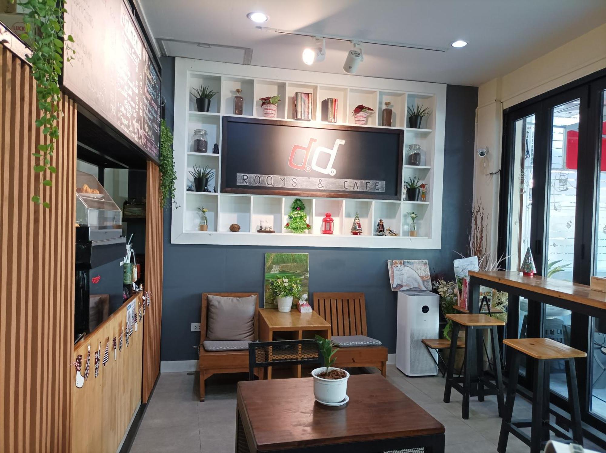 Double D Rooms & Cafe Bangkok Exteriér fotografie